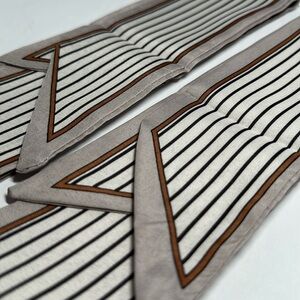 Two Thin Scarves / Hair Bands / Scarves
- #1139